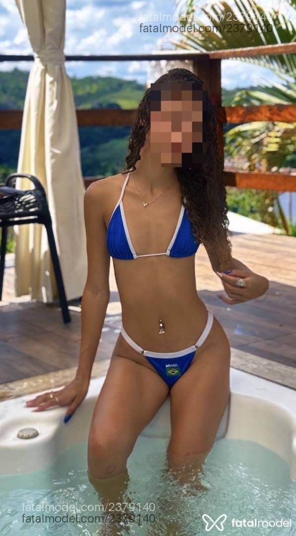 Acompanhante mulher com cabelo castanho de olhos castanhos em Jaguariúna - Thayna