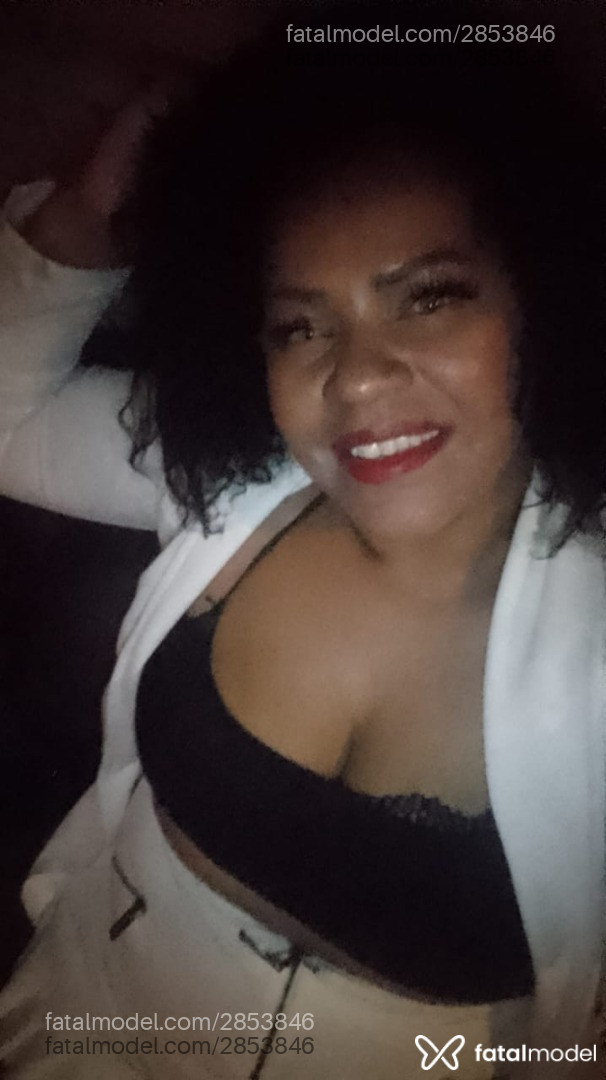 Acompanhante mulher morena (o) de olhos mel em Virtual - Mel