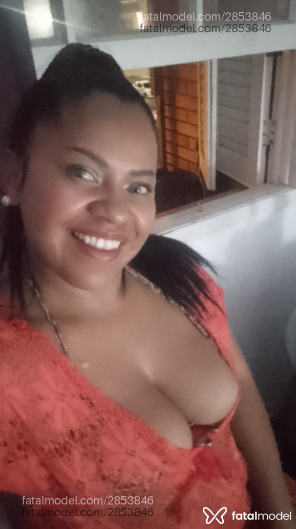 Acompanhante mulher morena (o) de olhos mel em Virtual - Mel