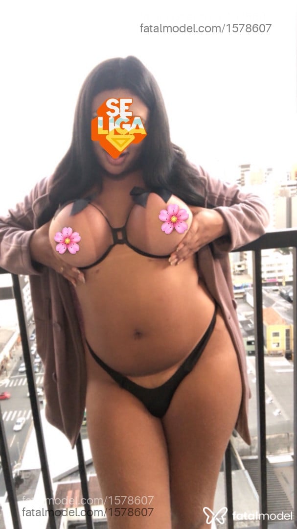 Acompanhante mulher trans morena (o) de olhos mel em Paraíso do Tocantins - Stefany