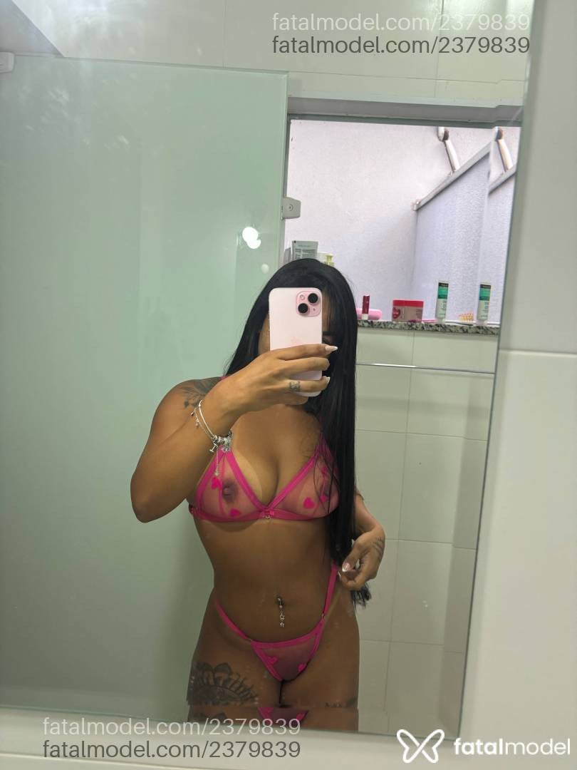 Acompanhante mulher morena (o) de olhos pretos - Amanda Lima