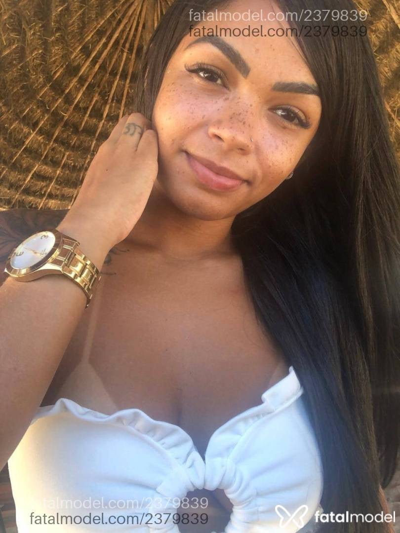 Acompanhante mulher morena (o) de olhos pretos em Campina Grande - Karoline