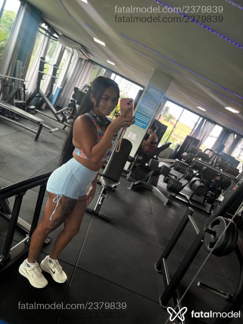 Acompanhante mulher morena (o) de olhos pretos em Campina Grande - Karoline