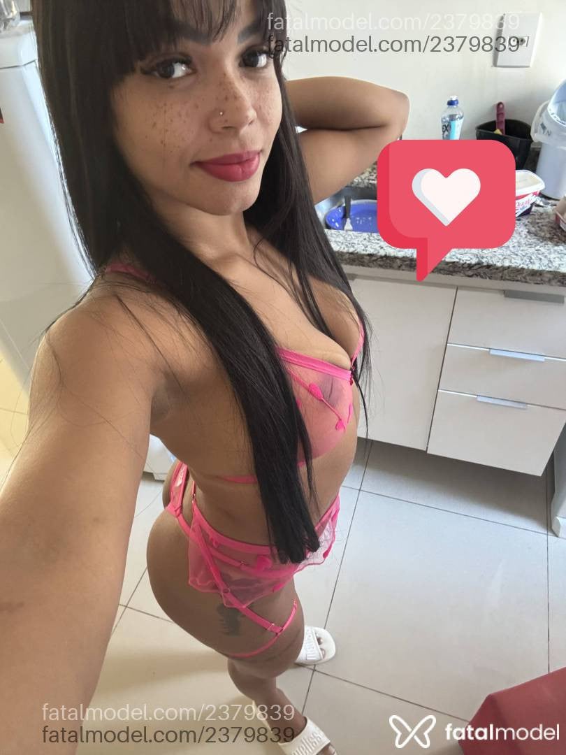 Acompanhante mulher morena (o) de olhos pretos em Bauru - Karoline