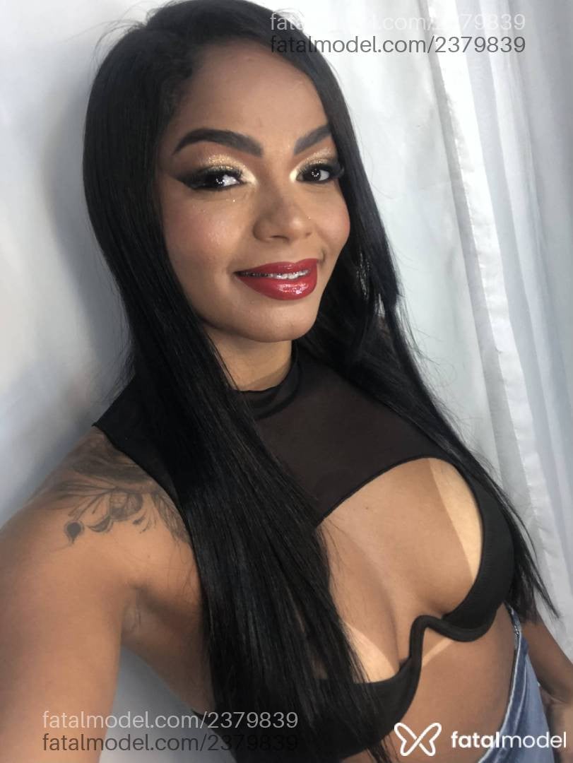 Acompanhante mulher morena (o) de olhos pretos em Bauru - Karoline