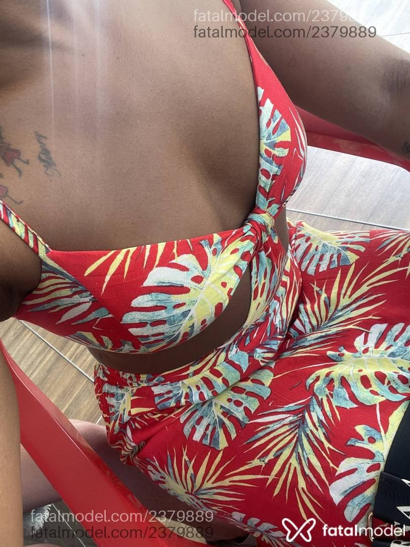 Acompanhante mulher morena (o) de olhos castanhos em Rio de Janeiro - Cintia Melo