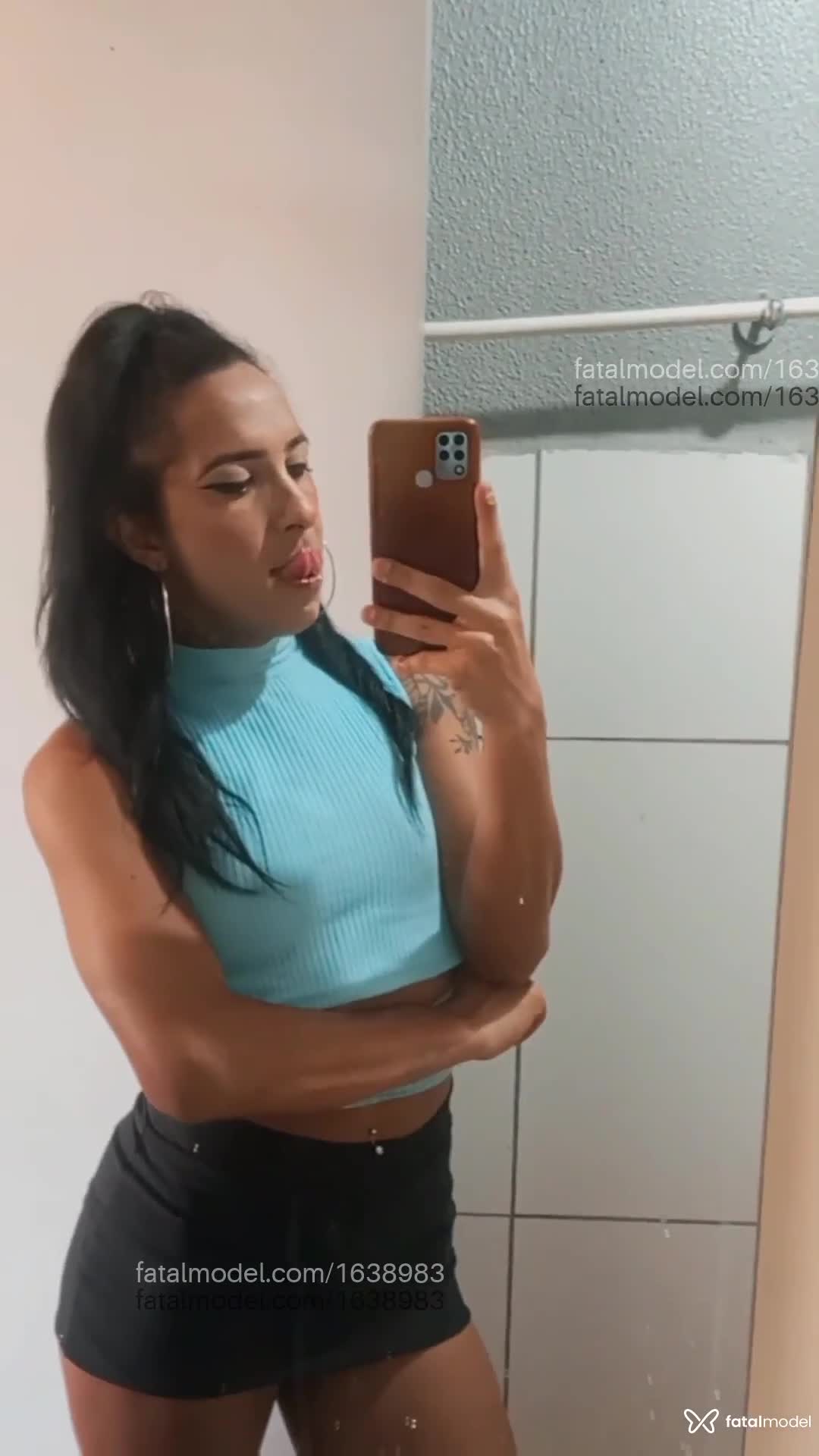 Acompanhante travesti morena (o) de olhos mel em Ponta Grossa - Angel