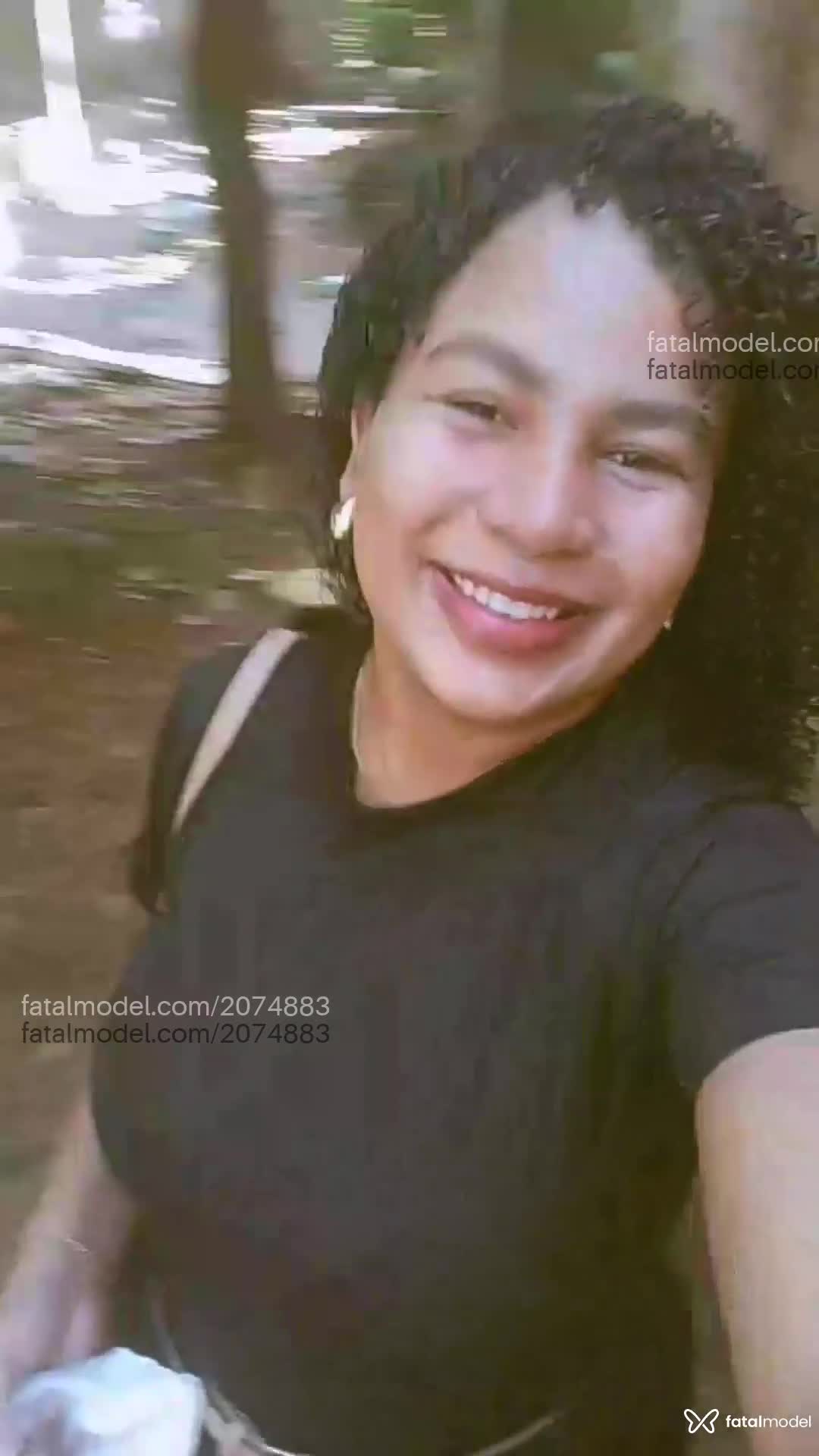 Acompanhante mulher morena (o) de olhos castanhos - Laila