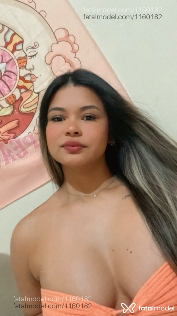 Acompanhante mulher loira (o) de olhos pretos em Araraquara - Paula Lima