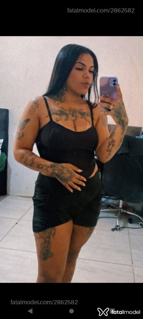 Acompanhante mulher morena (o) de olhos castanhos em Porto Alegre Acompanhante mulher morena (o) de olhos castanhos em Porto Alegre - Morena