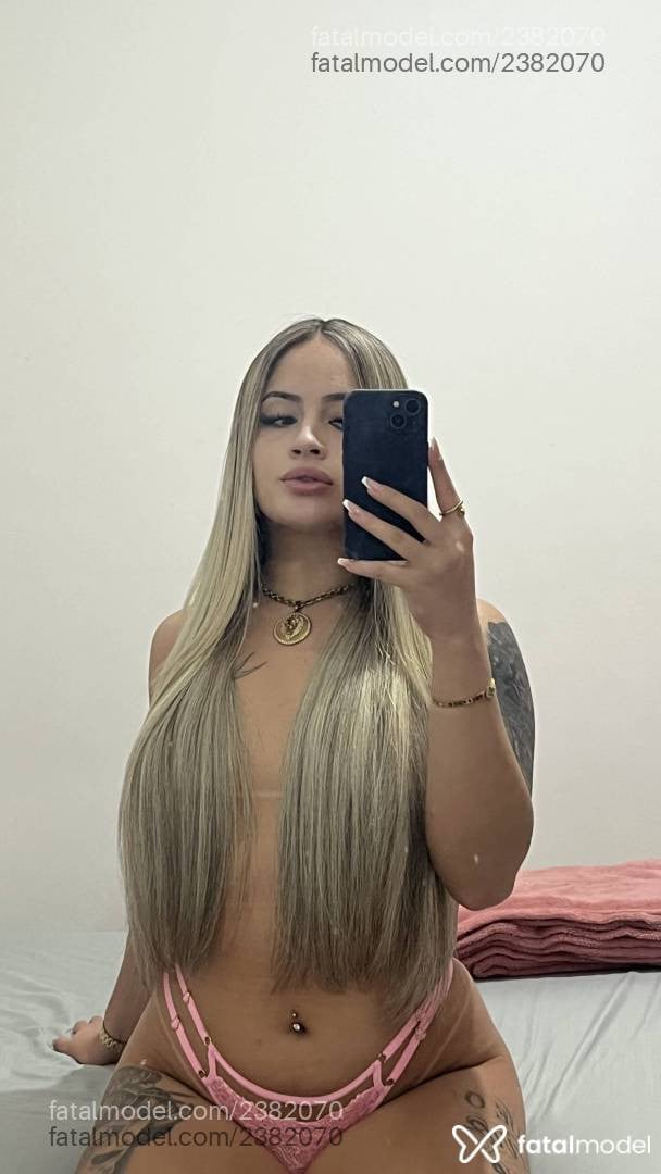 Acompanhante mulher loira (o) de olhos castanhos em São Paulo - Barbara Freitas