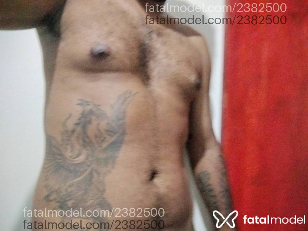 Acompanhante homem morena (o) de olhos pretos em Itajaí - Guilherme