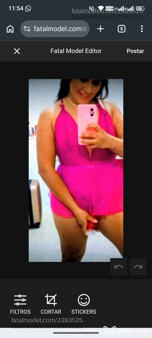 Acompanhante mulher morena (o) de olhos verdes - Lívia