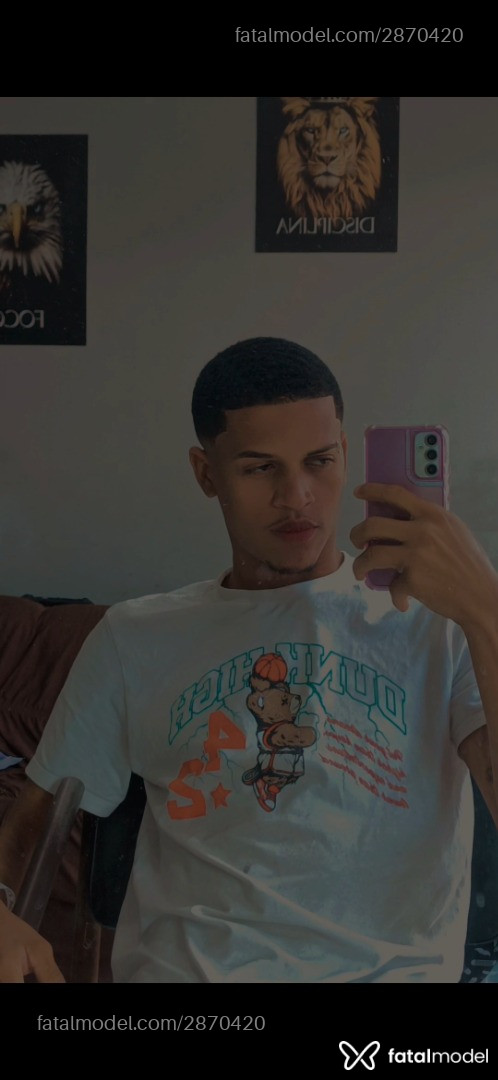 Acompanhante homem com cabelo castanho de olhos pretos em Rio de Janeiro - Coringa