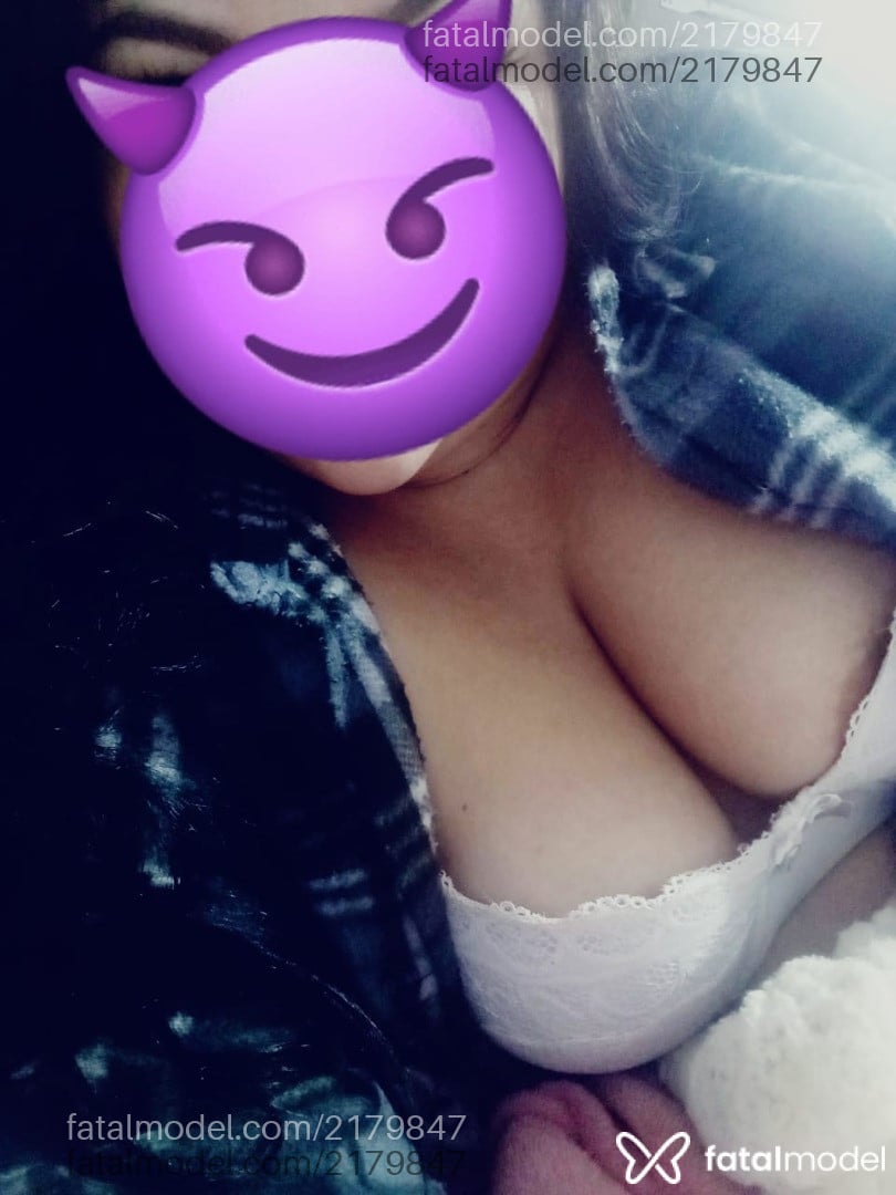 Acompanhante mulher morena (o) de olhos pretos em Florianópolis - Gaúchagg