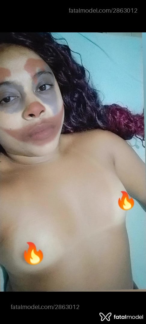 Acompanhante mulher morena (o) de olhos pretos em Cataguases - Bianca
