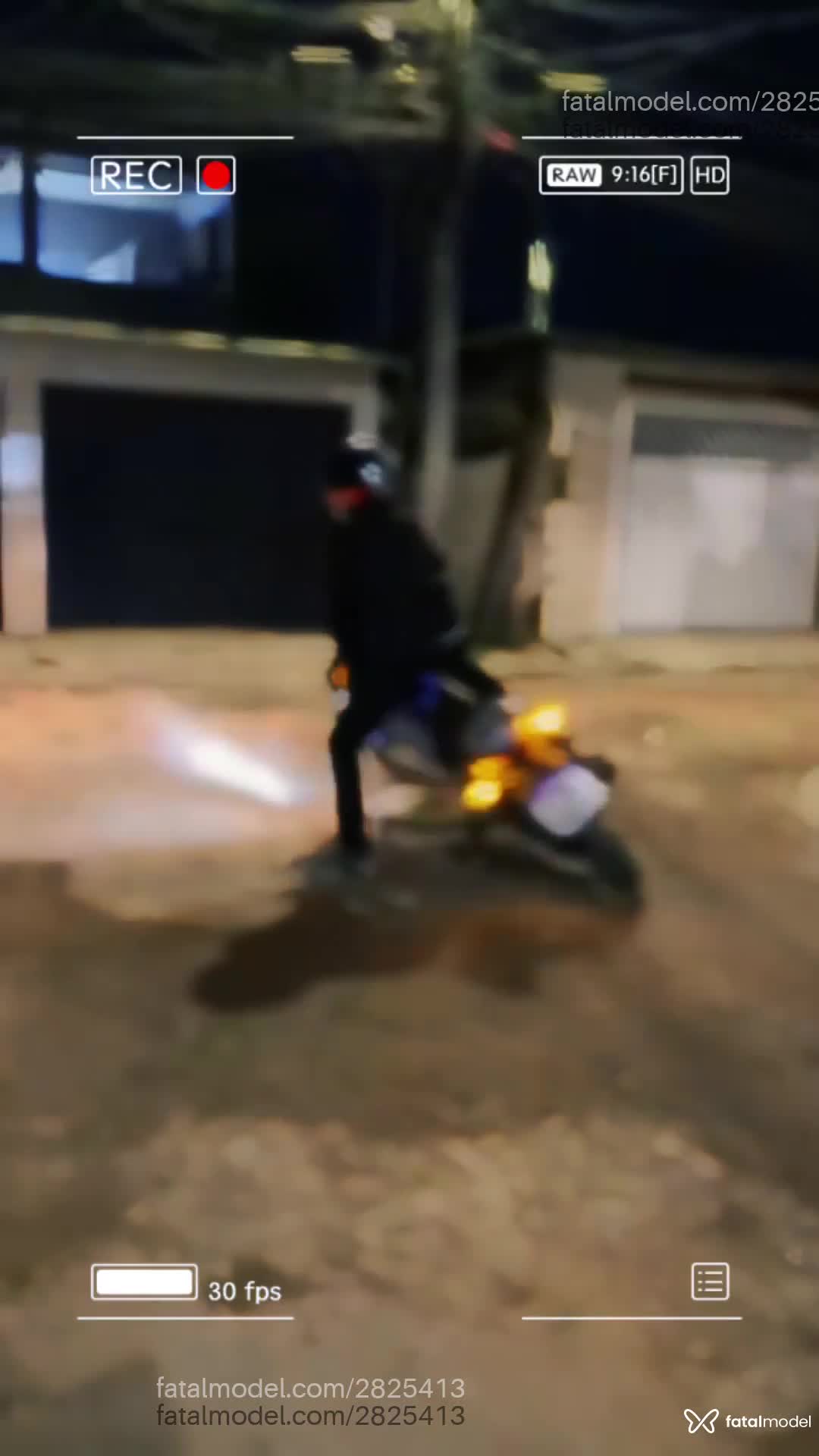 Acompanhante homem morena (o) de olhos castanhos em Guarujá Acompanhante homem morena (o) de olhos castanhos em Guarujá - Kenny