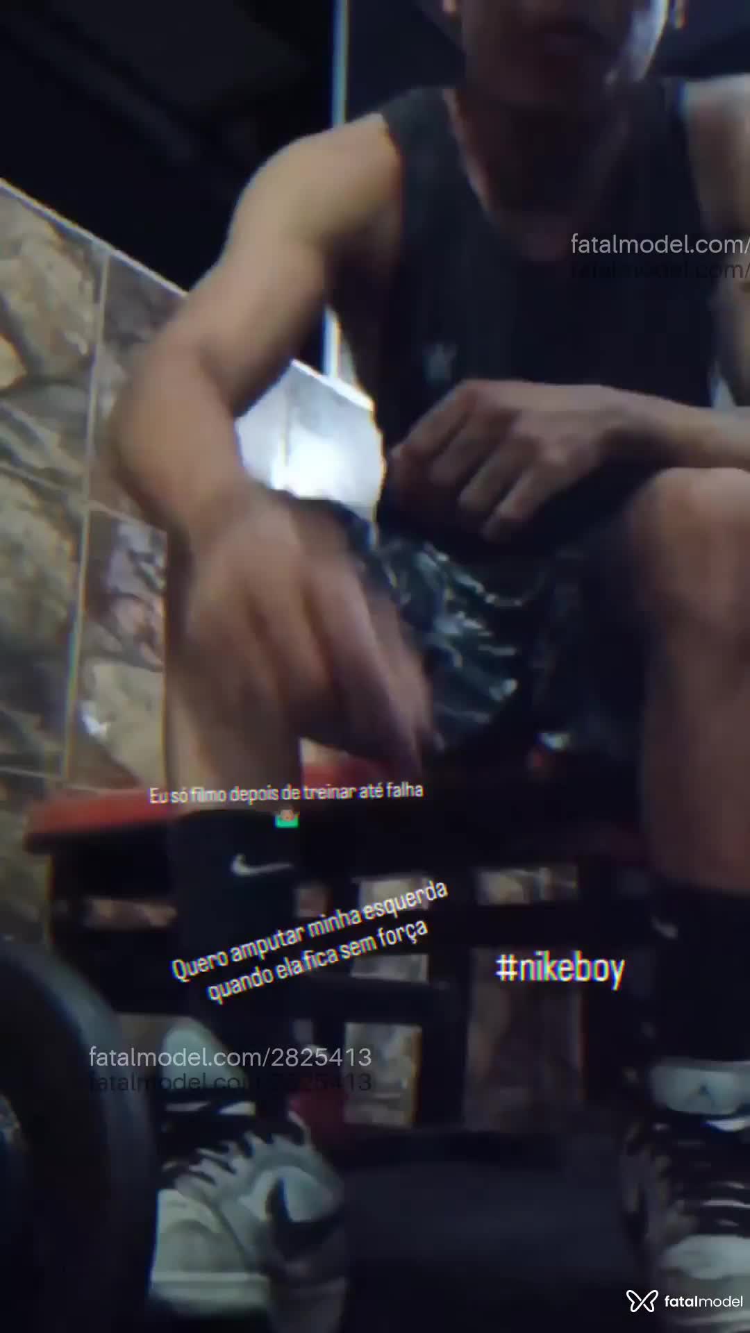 Acompanhante homem morena (o) de olhos castanhos em Guarujá Acompanhante homem morena (o) de olhos castanhos em Guarujá - Kenny