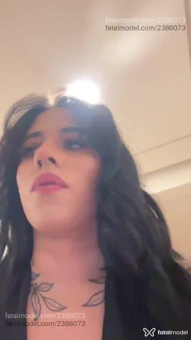 Acompanhante mulher morena (o) de olhos mel em Campinas Acompanhante mulher morena (o) de olhos mel em Campinas - Lívia Marques