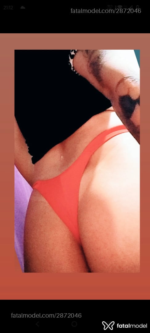 Acompanhante mulher morena (o) de olhos castanhos - Pérola Acompanhante mulher morena (o) de olhos castanhos - Pérola