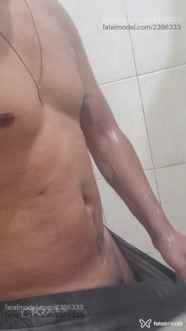 Acompanhante homem morena (o) de olhos pretos em São Paulo - W Santos