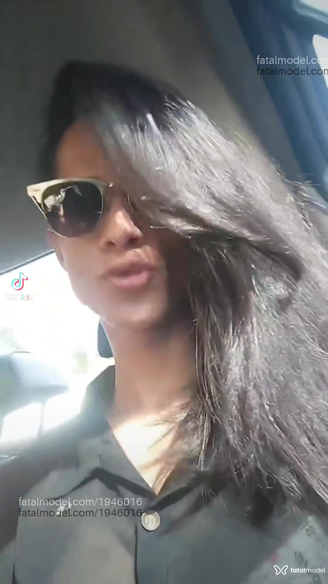 Acompanhante mulher trans com cabelo castanho de olhos castanhos em Betim - Flávia TransBetim