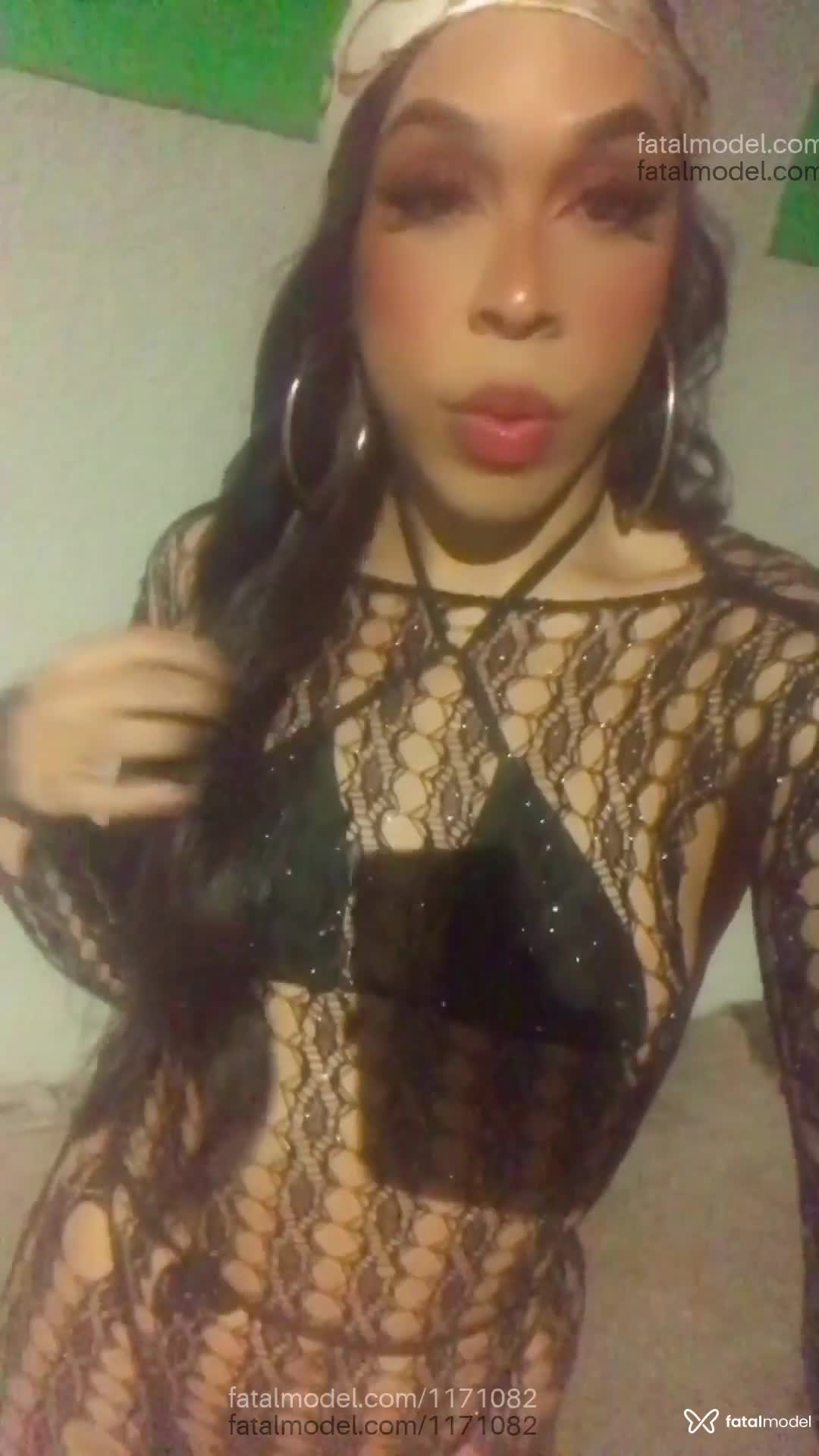 Acompanhante mulher trans morena (o) de olhos castanhos em Bebedouro - Manuele
