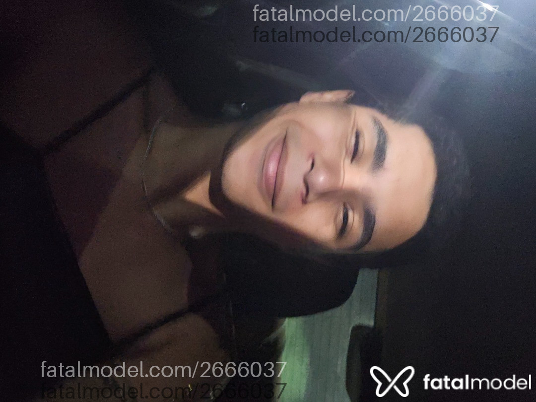 Acompanhante homem morena (o) de olhos castanhos em Rio de Janeiro Acompanhante homem morena (o) de olhos castanhos em Rio de Janeiro - Kaiozinho