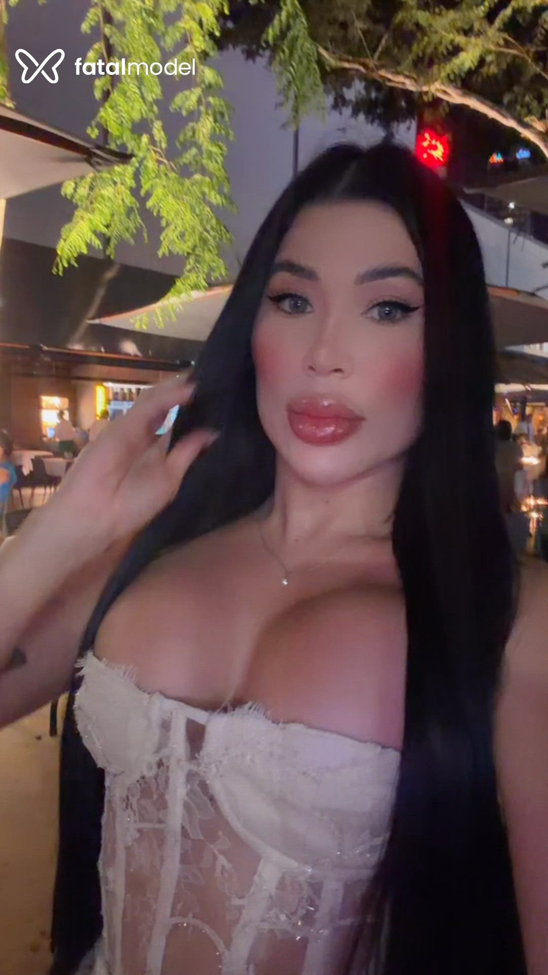 Acompanhante mulher morena (o) de olhos mel - Thay Doamazonas