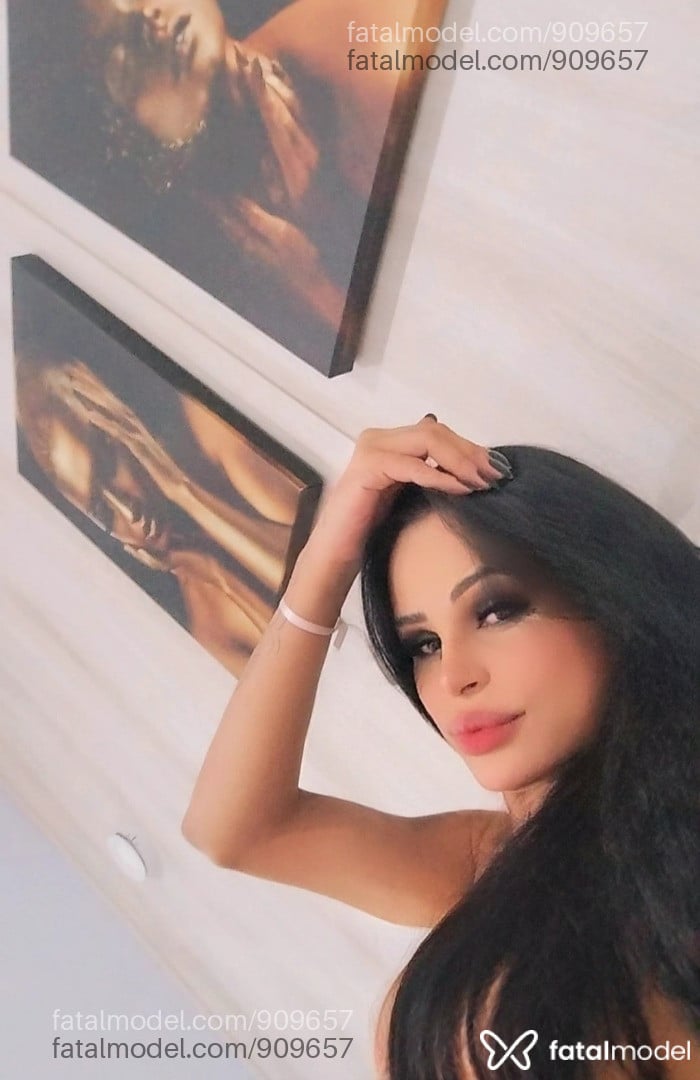 Acompanhante mulher trans morena (o) de olhos castanhos em Joinville - Melissa mel