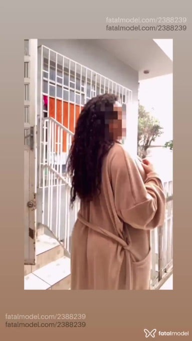 Acompanhante mulher morena (o) de olhos castanhos - Jade Ferraz