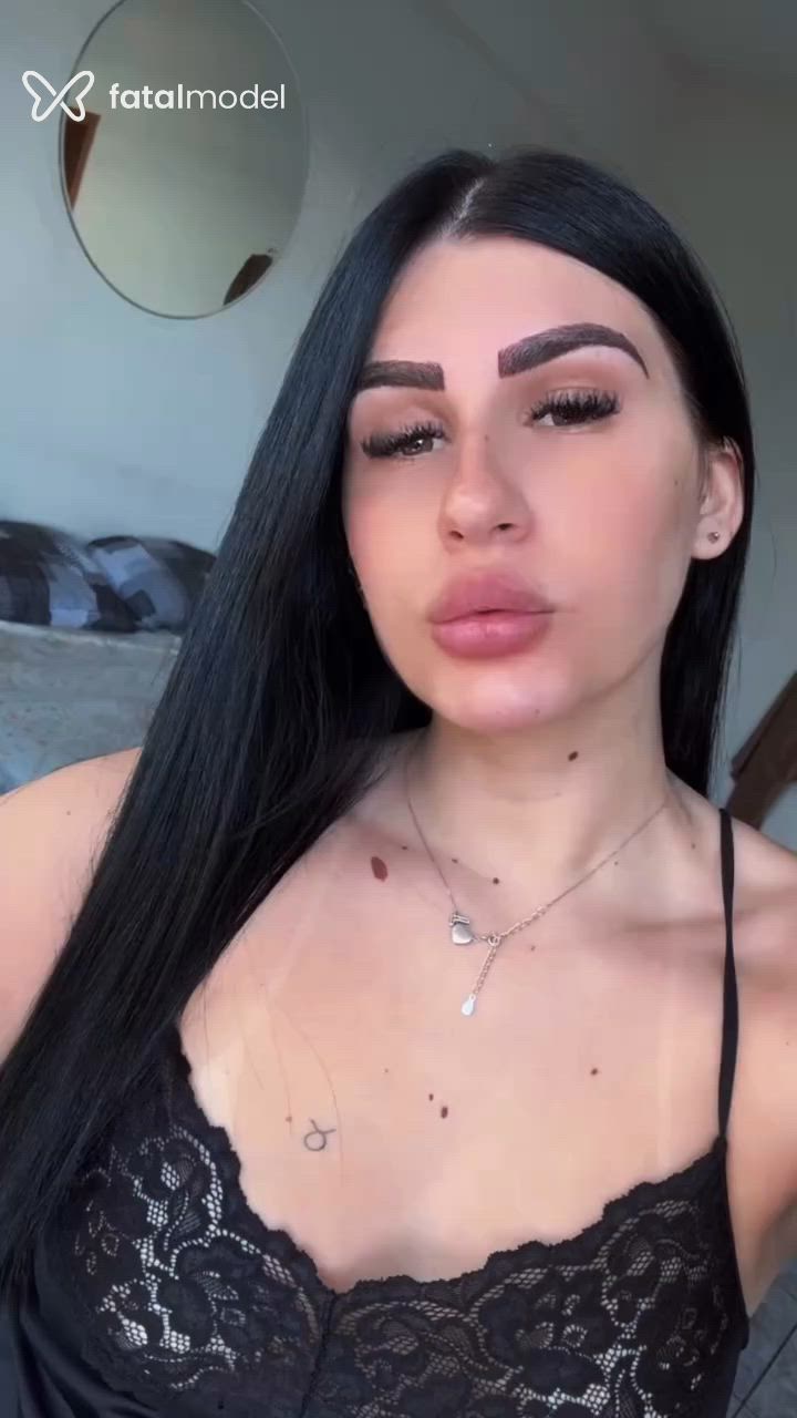 Acompanhante mulher morena (o) de olhos castanhos em São José Acompanhante mulher morena (o) de olhos castanhos em São José - Lorena