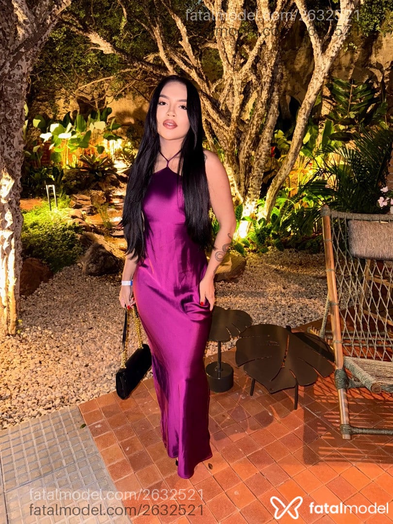 Acompanhante mulher morena (o) de olhos pretos em Goiânia - Paolla Mendes