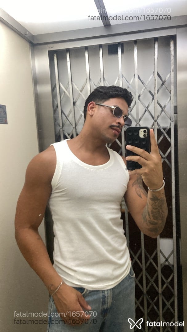 Acompanhante homem com cabelo castanho de olhos castanhos em Rio de Janeiro - Muratt