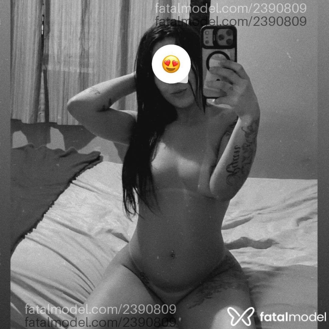 Acompanhante mulher com cabelo castanho de olhos castanhos em Macaé - Kethelyn