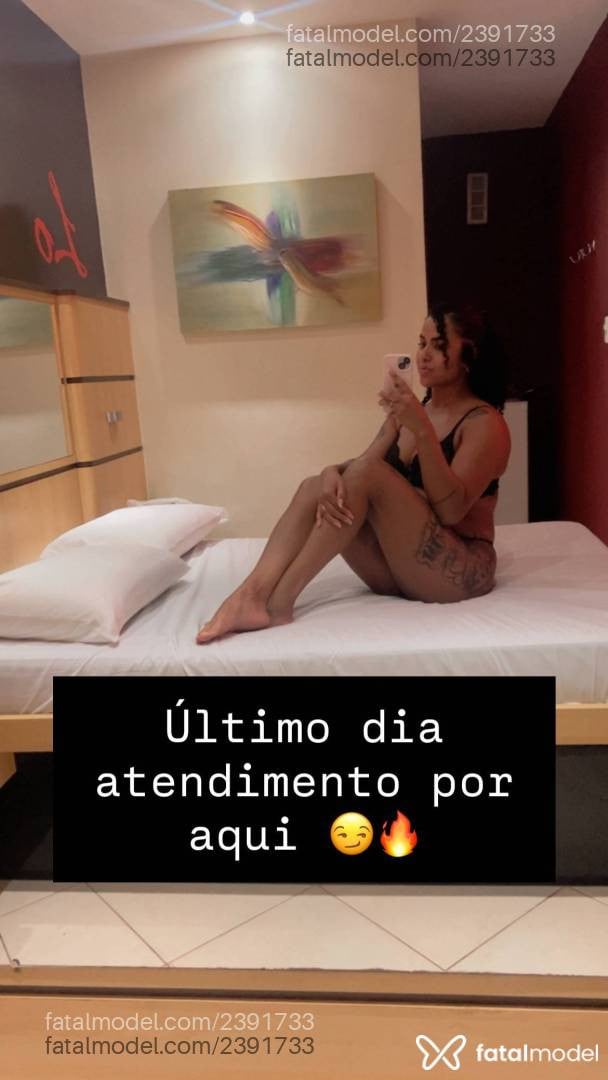 Acompanhante mulher morena (o) de olhos mel - Isadora