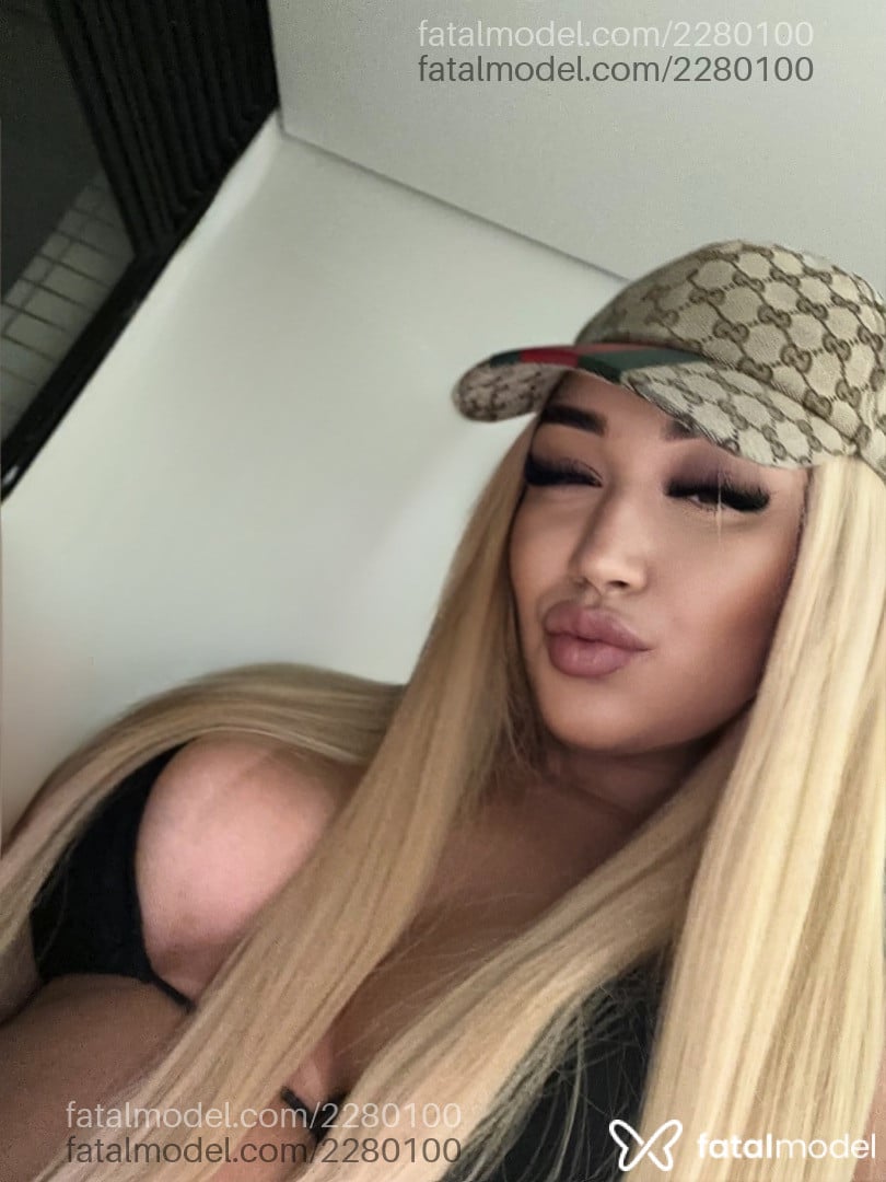 Acompanhante mulher loira (o) de olhos castanhos em São Paulo - Mel
