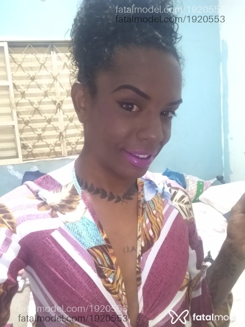 Acompanhante mulher trans morena (o) de olhos castanhos em Barretos Acompanhante mulher trans morena (o) de olhos castanhos em Barretos - Jenifer Rios