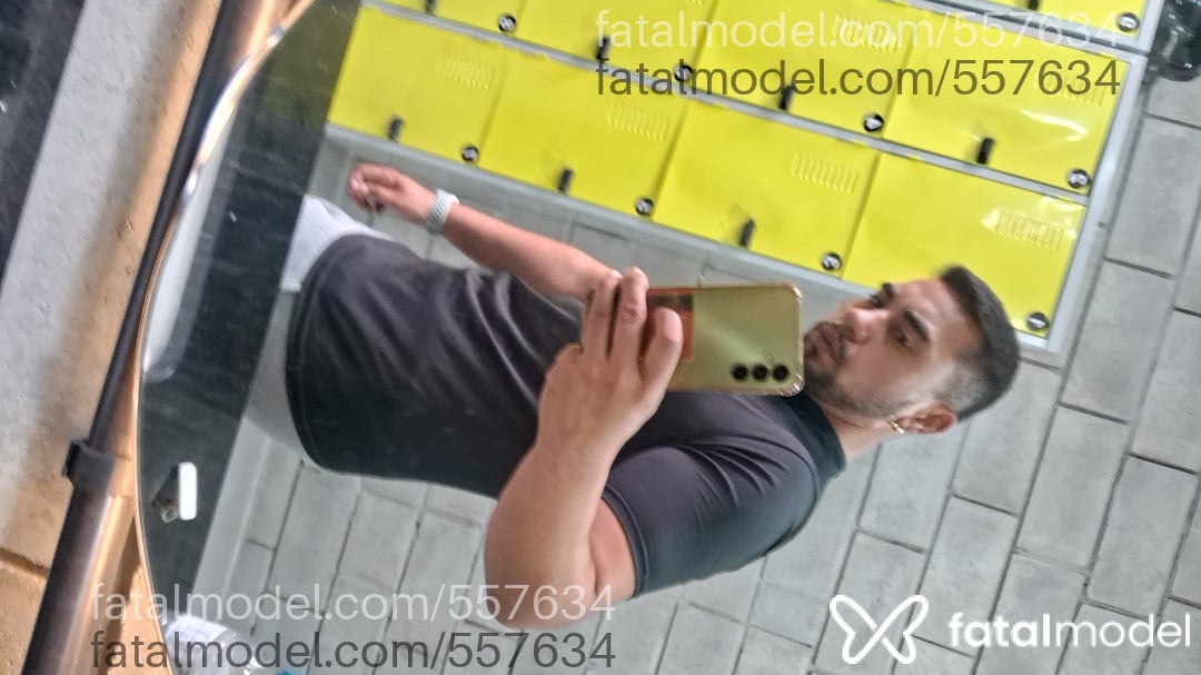 Acompanhante homem com cabelo castanho de olhos castanhos em Joinville Acompanhante homem com cabelo castanho de olhos castanhos em Joinville - HOMEM TRANS