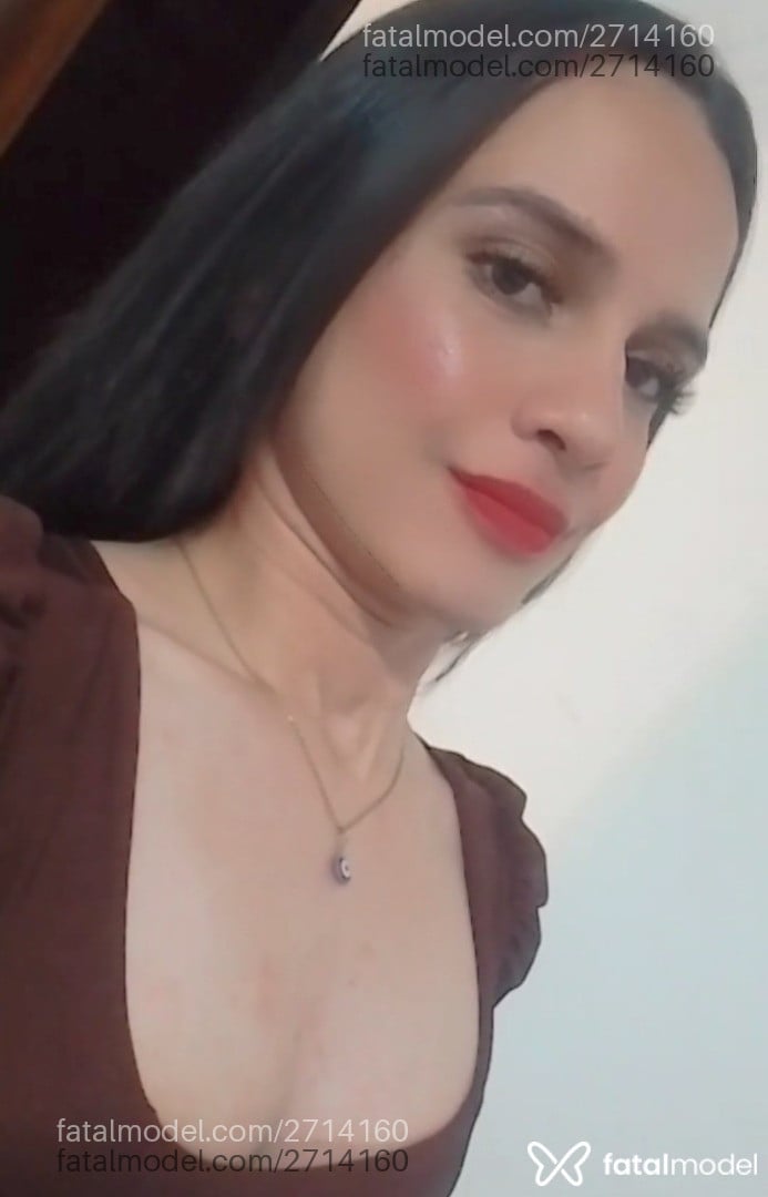 Acompanhante mulher trans loira (o) de olhos castanhos em São Paulo - Rafaelly Queiroz