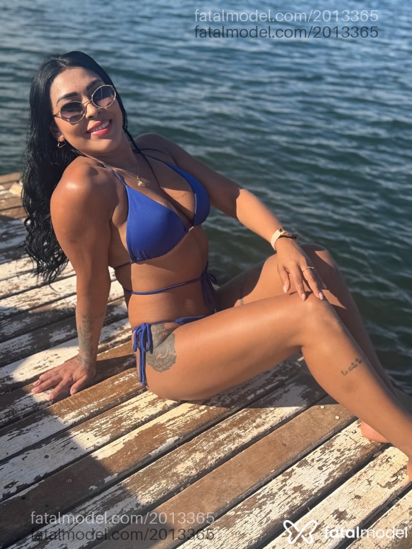 Acompanhante mulher morena (o) de olhos pretos em Florianópolis - Sabrina