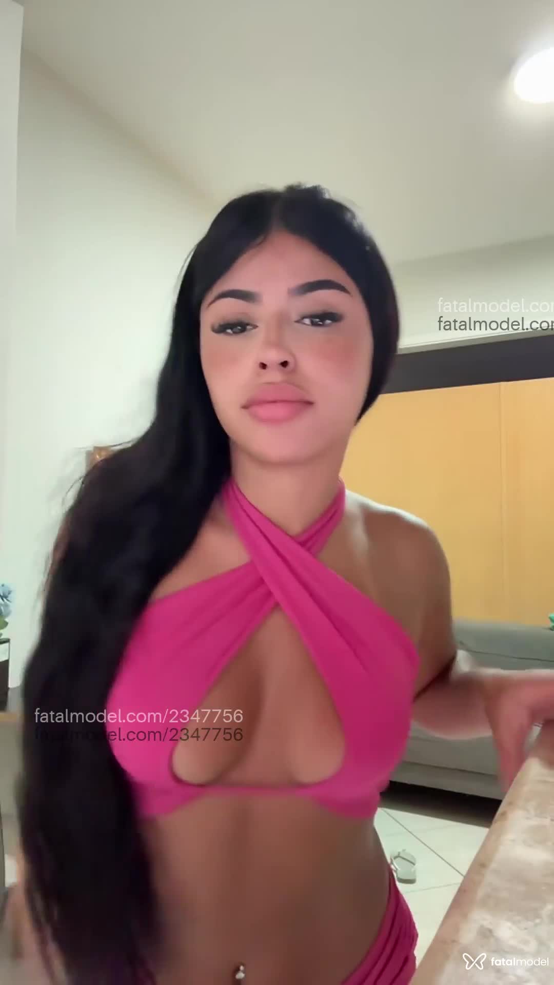 Acompanhante mulher morena (o) de olhos pretos em São Paulo - Annyx