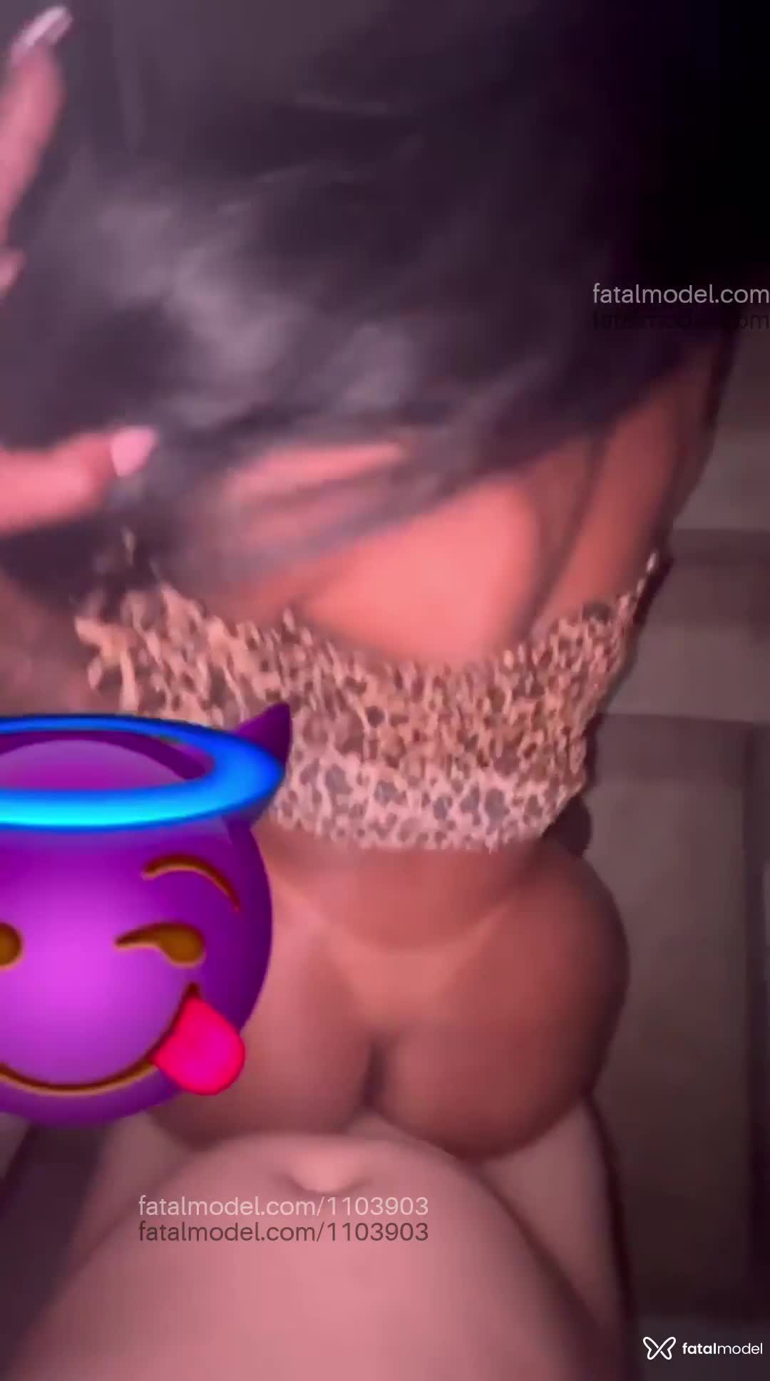 Acompanhante travesti morena (o) de olhos castanhos em Uberaba Acompanhante travesti morena (o) de olhos castanhos em Uberaba - Wanessa delicinhaa
