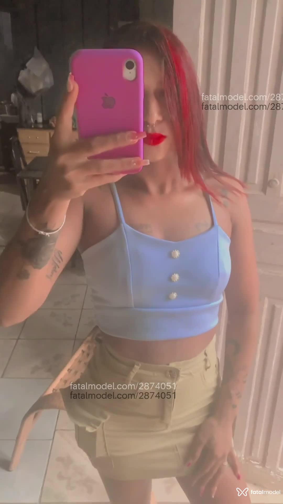 Acompanhante mulher ruiva (o) de olhos pretos - Morena Acompanhante mulher ruiva (o) de olhos pretos - Morena
