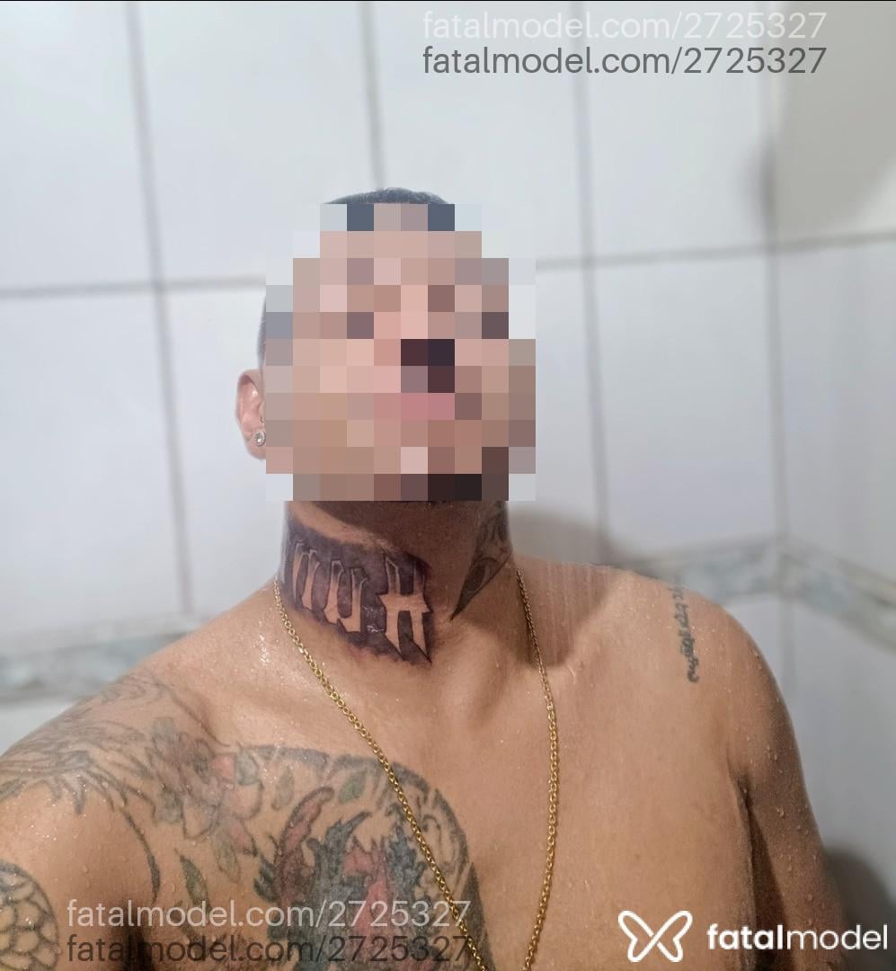 Acompanhante homem morena (o) de olhos castanhos em Volta Redonda - Hunter