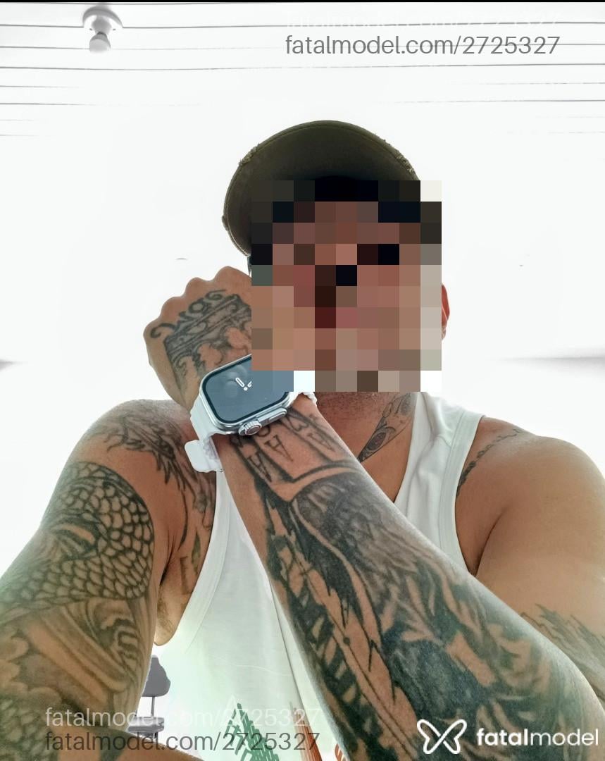 Acompanhante homem morena (o) de olhos castanhos em Volta Redonda - Hunter