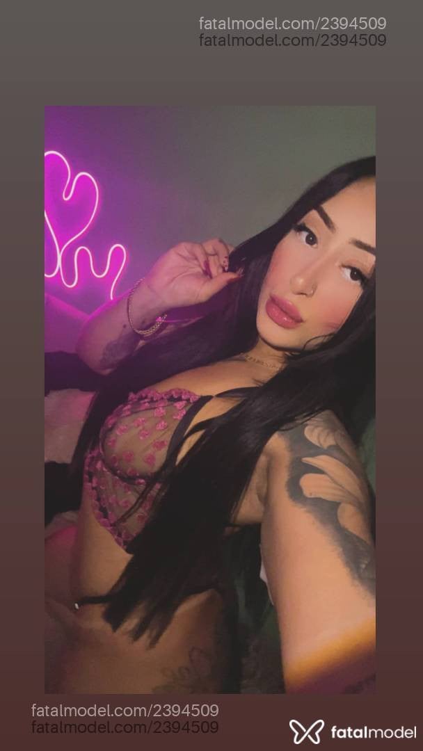Acompanhante mulher morena (o) de olhos castanhos - Larissa