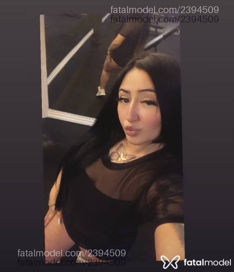 Acompanhante mulher morena (o) de olhos castanhos em Cascavel - Larissa