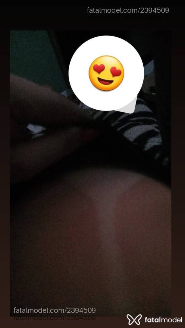 Acompanhante mulher morena (o) de olhos castanhos em Cascavel - Larissa