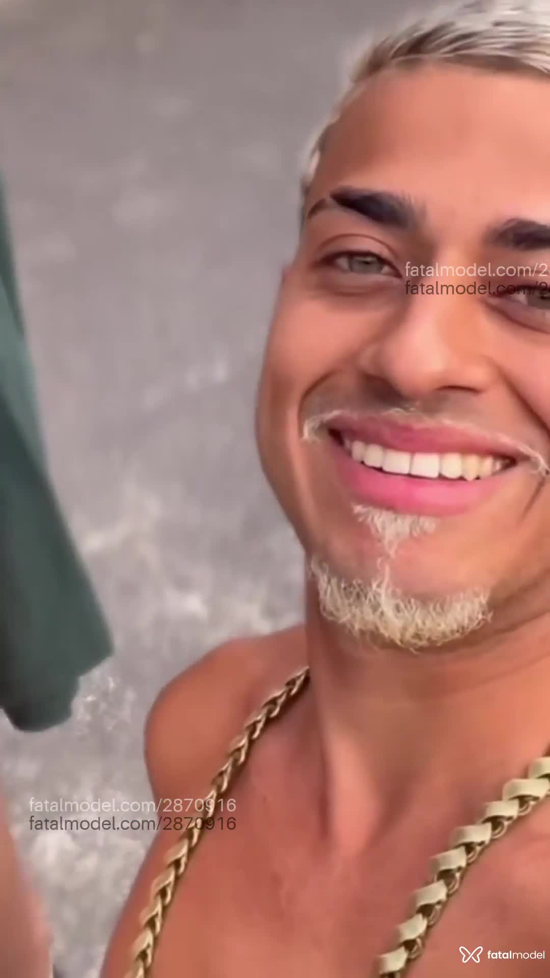 Acompanhante homem loira (o) de olhos verdes em Rio de Janeiro - Lenon Oliveira